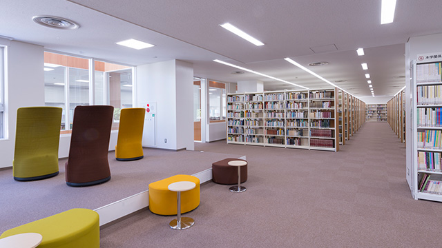 附属図書館