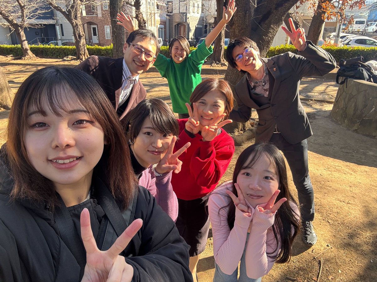 羽村館長とスタッフ